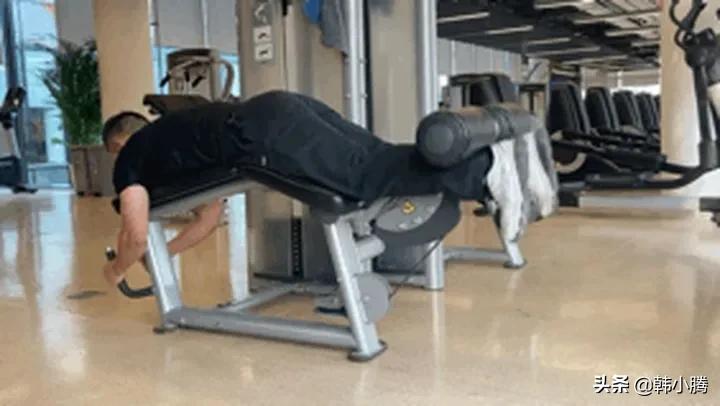 健身房腿部放松_放松腿的器材怎么用_健身房运动腿怎么放松